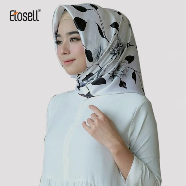 Foulard Carré Floral